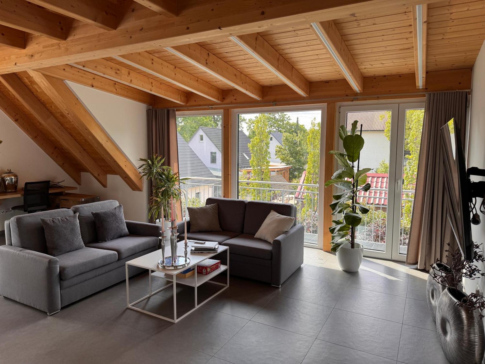 Moderne Ferienunterkunft/Wohnung Burgthann Екстер'єр фото