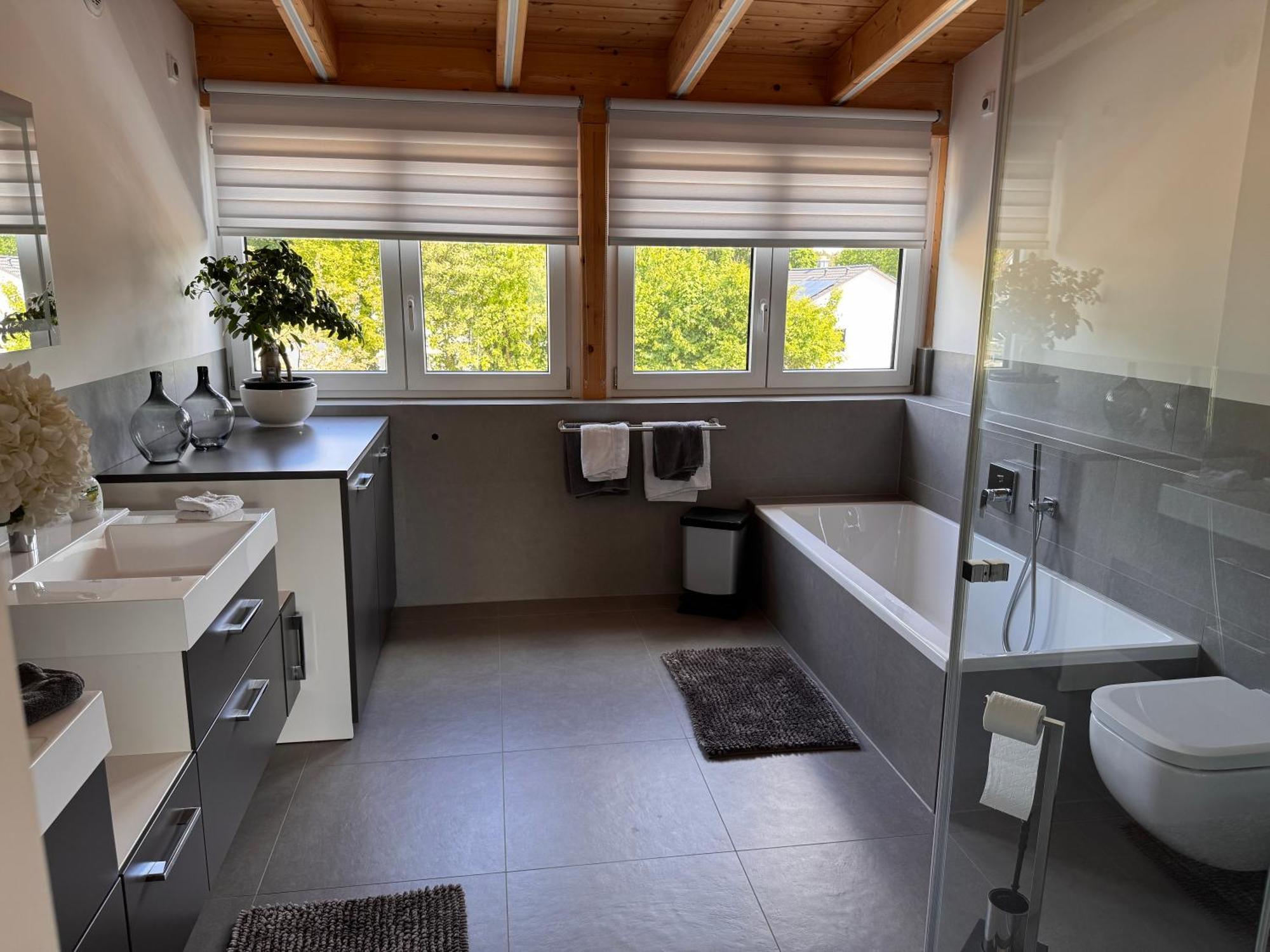 Moderne Ferienunterkunft/Wohnung Burgthann Екстер'єр фото